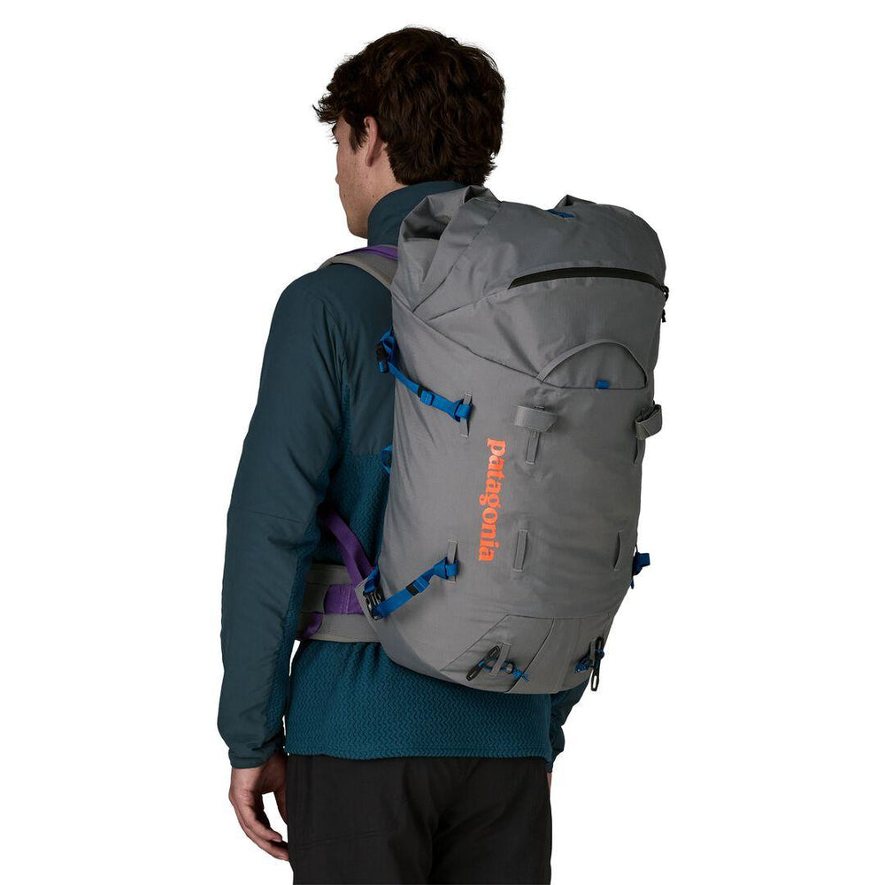 Patagonia Ascensionist Climbing Pack 55L