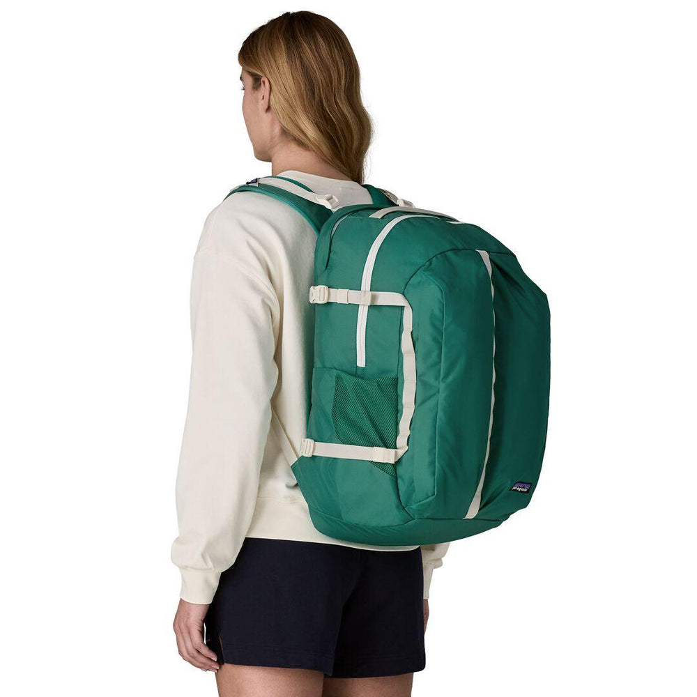 Patagonia Refugio Daypack 32L