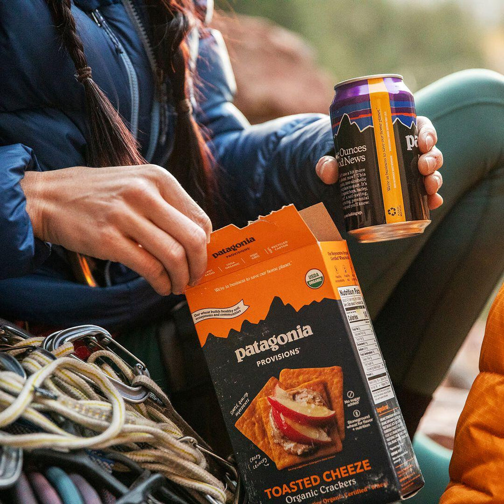 Patagonia Provisions Organic Toasted Cheeze Crackers